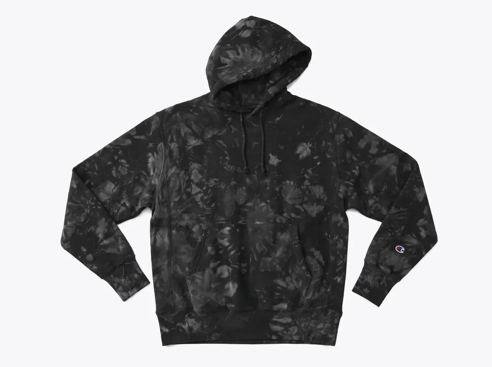Champion TDS101 Reverse Weave Scrunch-Dye Hoodie in Black